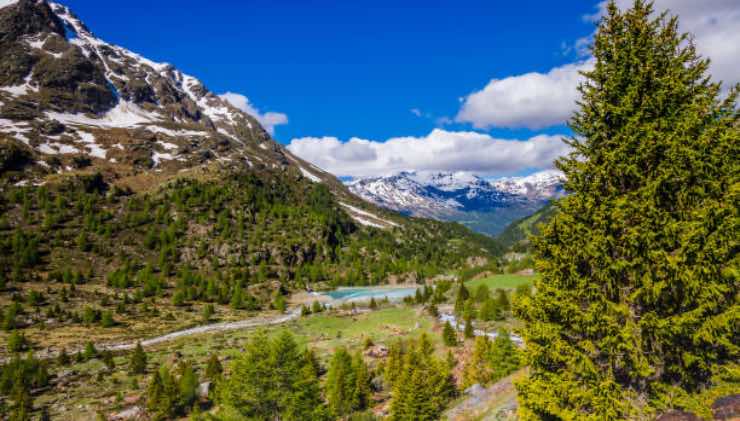 Paesaggio alpino vicino a Santa Caterina