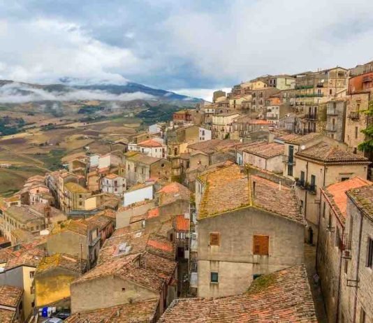 Il borgo che conquista l Asia