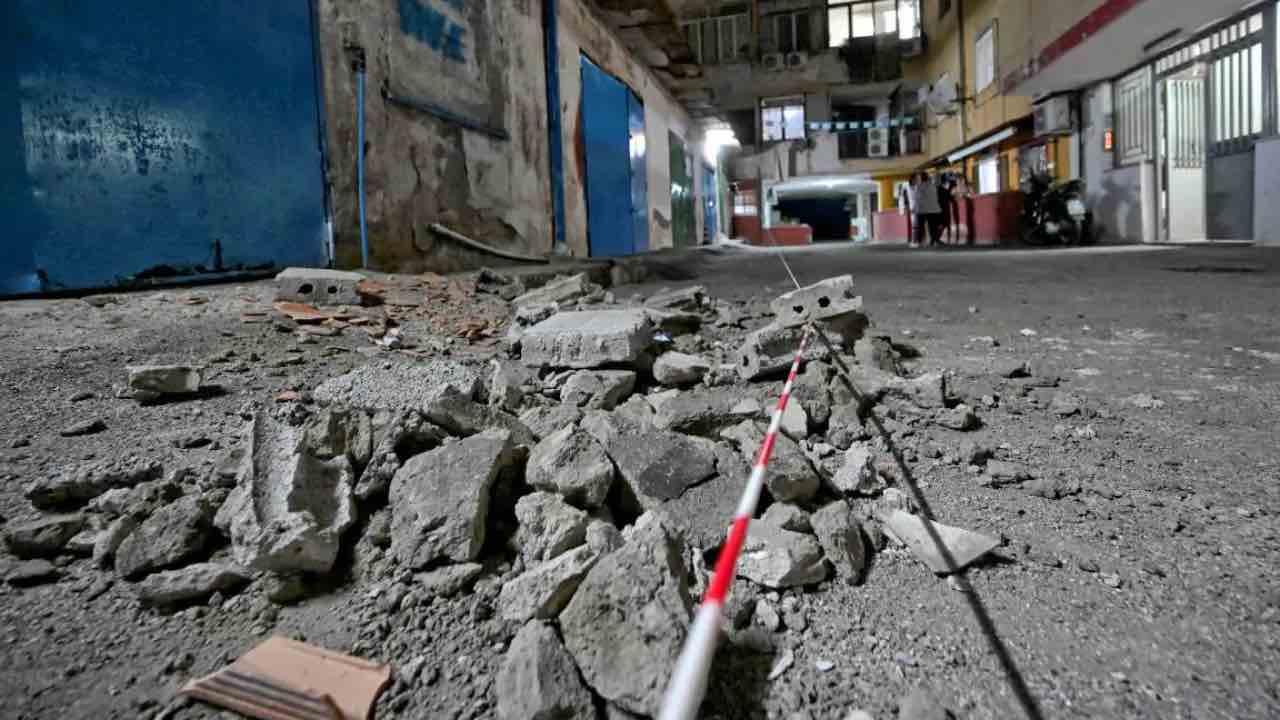 Forte scossa di terremoto a Napoli