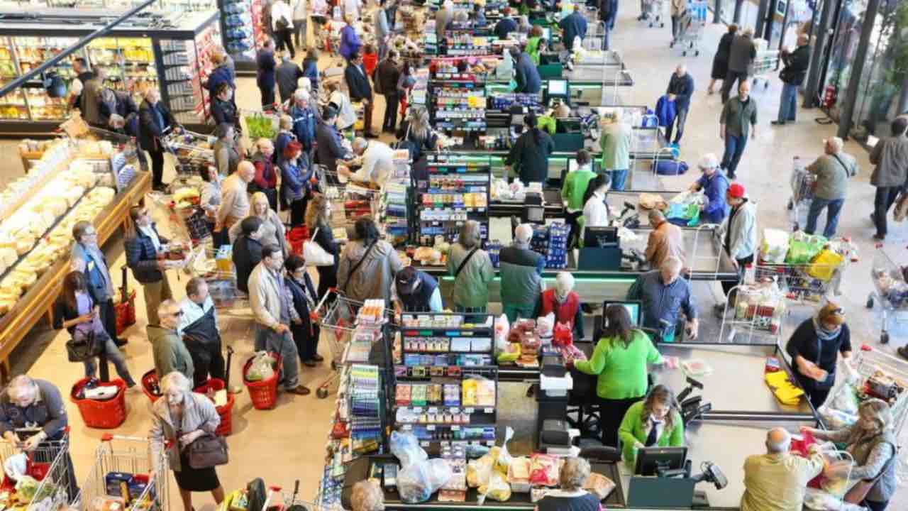 Italiani al supermercato