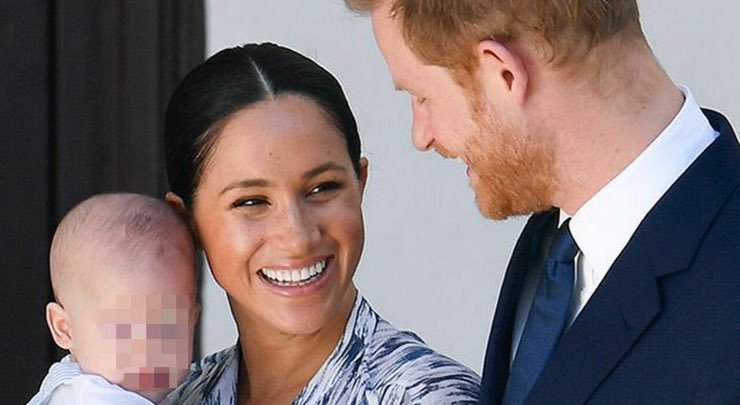 Meghan con in braccio Archie