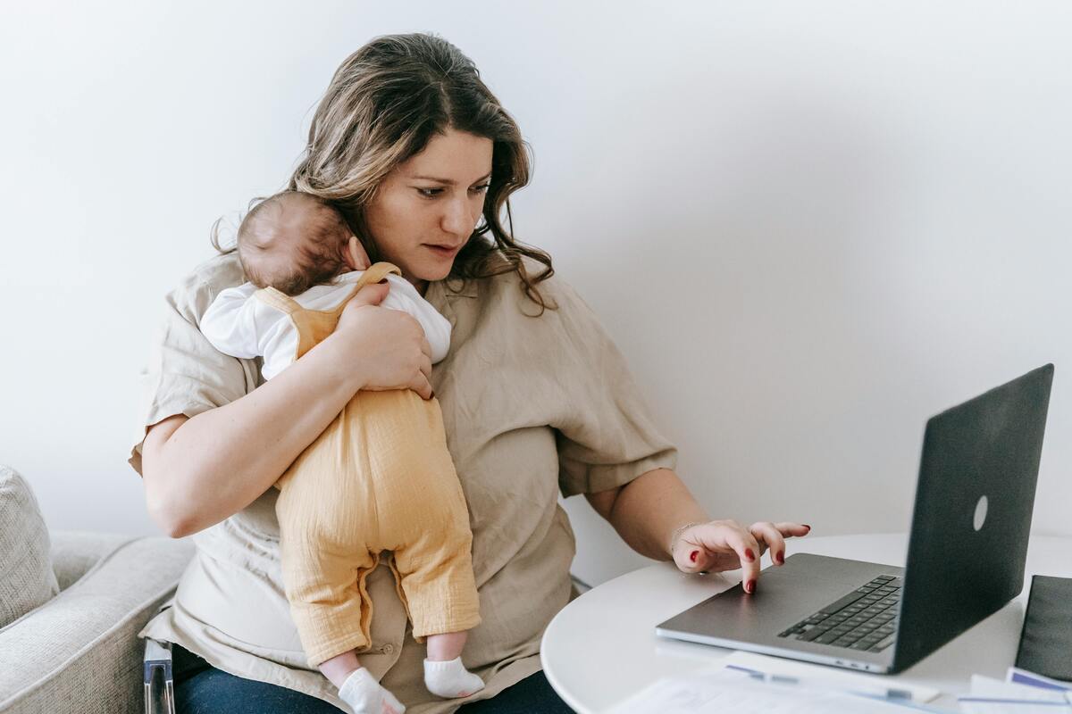 Lavoratrici con figli e pensioni